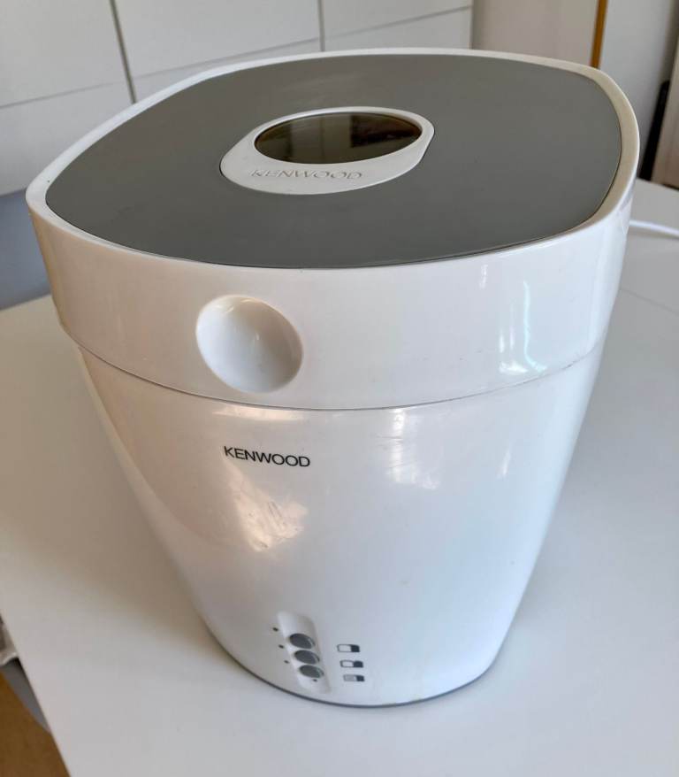 Kenwood white bread maker BM150 model - used VGC