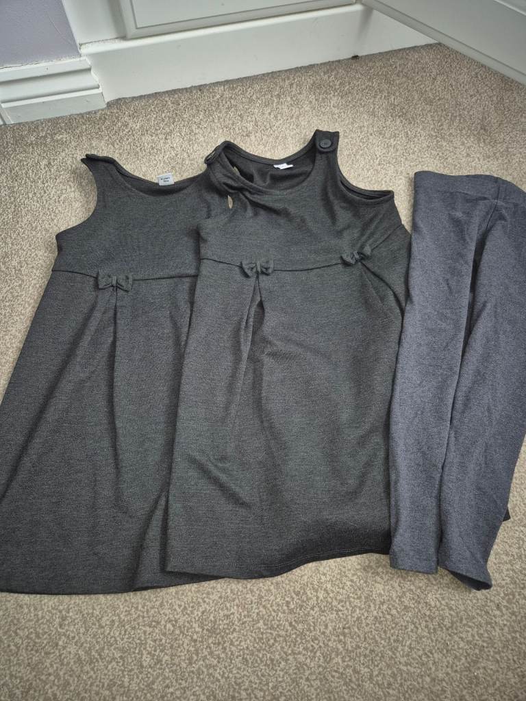 Girls school uniform age 6 