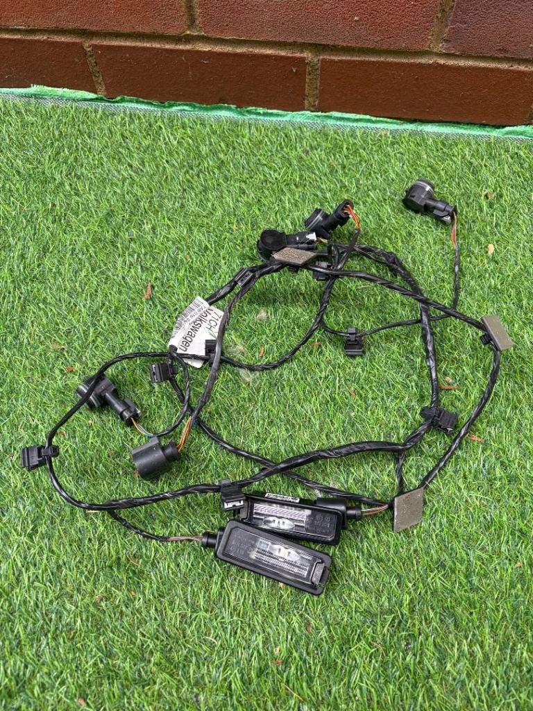 2024 VW POLO LIFE 1.0P REAR PARKING SENSOR WIRING 2G0971104C + REG PLATE LIGHTS