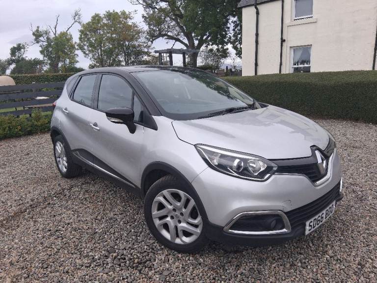 Renault CAPTUR 0.9 TCE 90 Dynamique Nav, Silver with Black roof,2016/66, Manual, 898 (cc), 5 doors