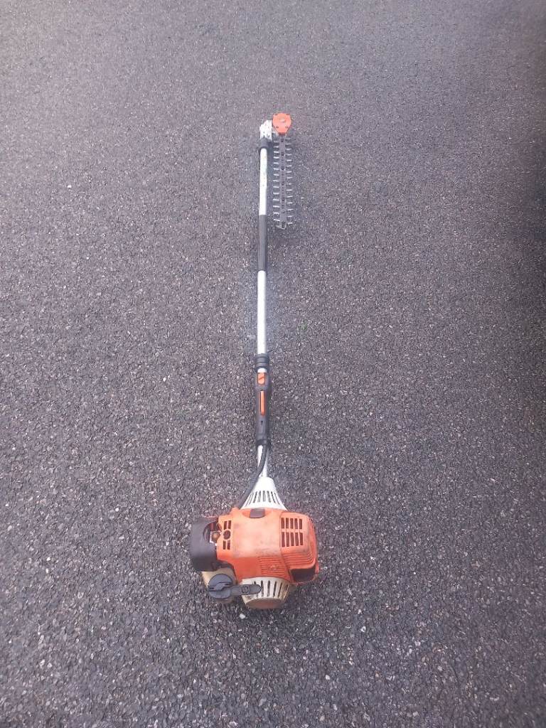 Stihl HL95 long hedge trimmer 