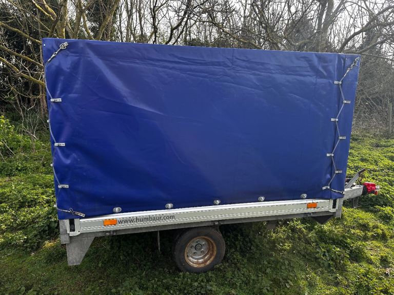 2007 Humbaur canvas back box trailer