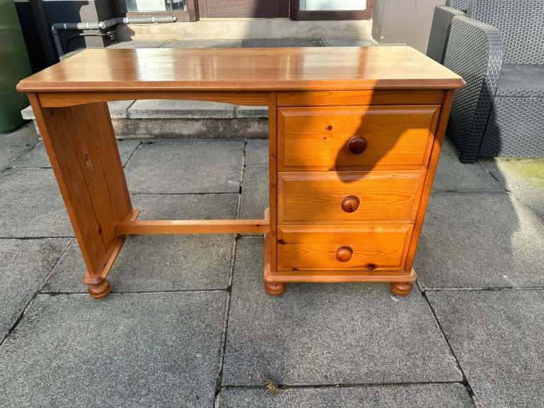 Solid Pine Dresser 
