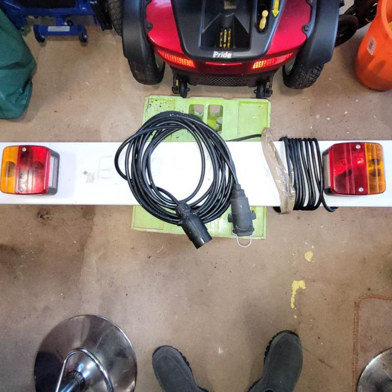 Trailer light board 