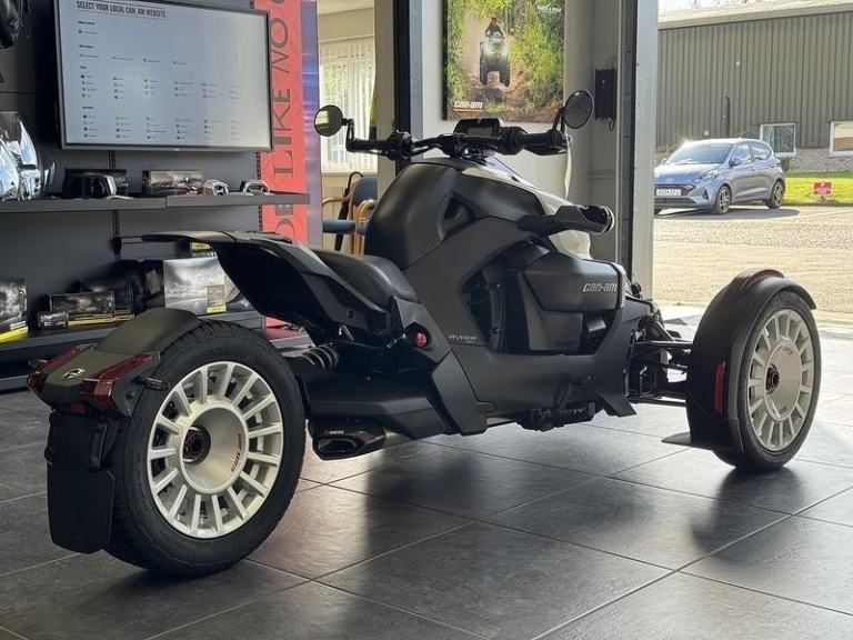 Can-Am Ryker 900 Rally 900 ACE 3-Wheel 
