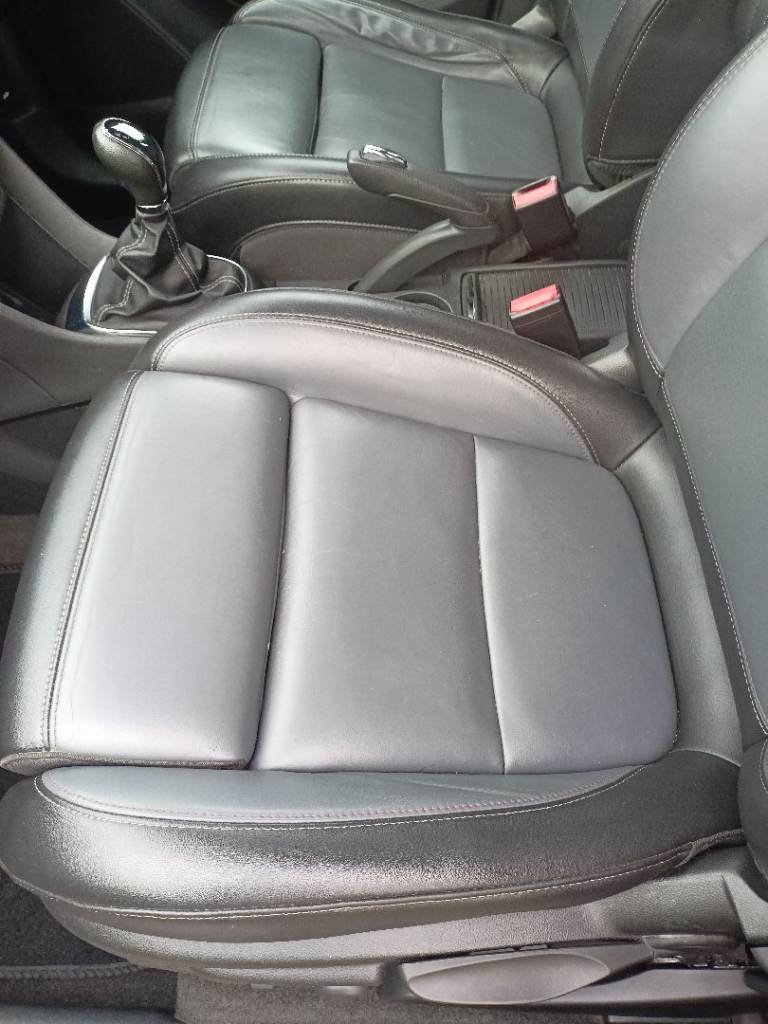 DIESEL Vauxhall, MOKKA SE, Hatchback, 2016, Manual, 1598 (cc), 5 doors