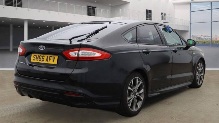 2016 Ford Mondeo 2.0 TDCi ST-Line Hatchback 5dr Diesel Manual Euro 6 (s/s) (150 ps) Hatchback Die...