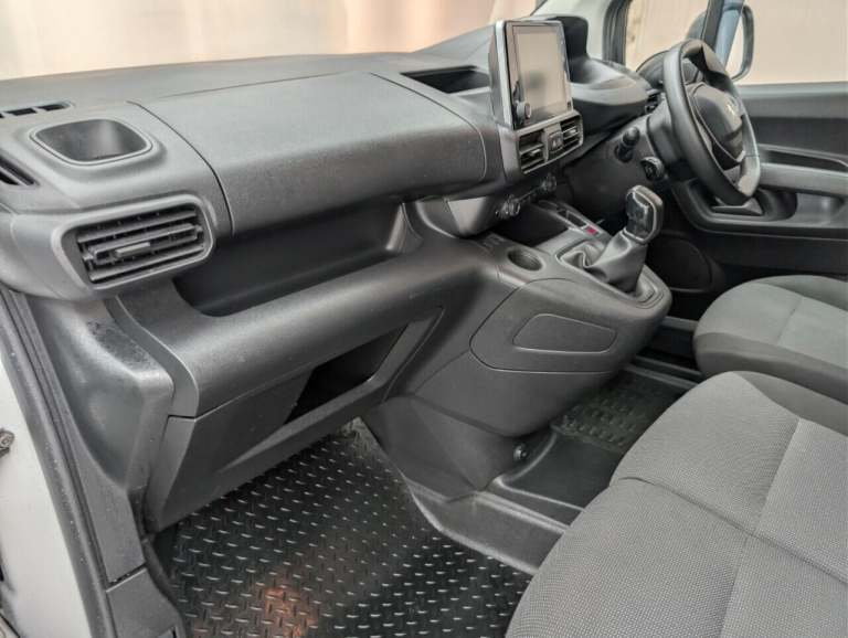 2021 Peugeot Partner 1.5 1.5 BlueHDi 1000 Professional Premium Standard Panel Van 5dr Diesel Man ...