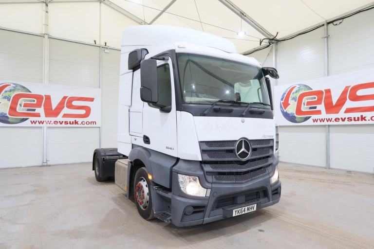 2014 (64 PLATE) Mercedes Benz Actros 1840 4x2 Euro 6 Tractor Units