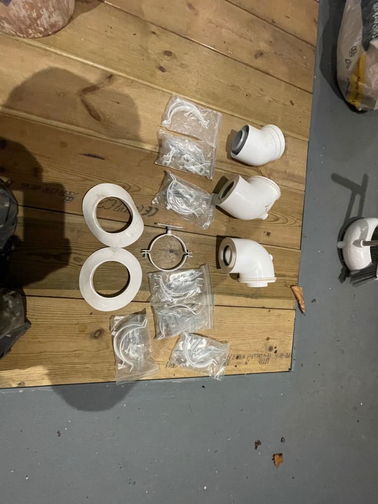 Ideal logic boiler bends and fixing brackets 