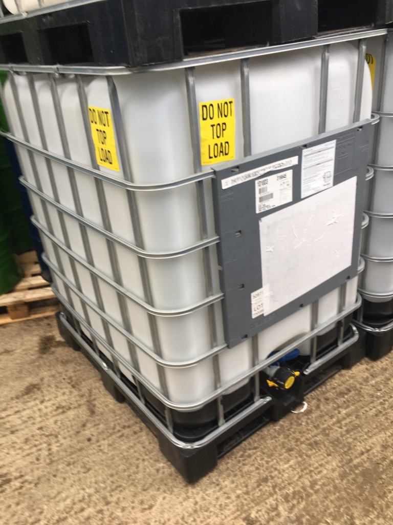 1200 litre Ibc tanks 
