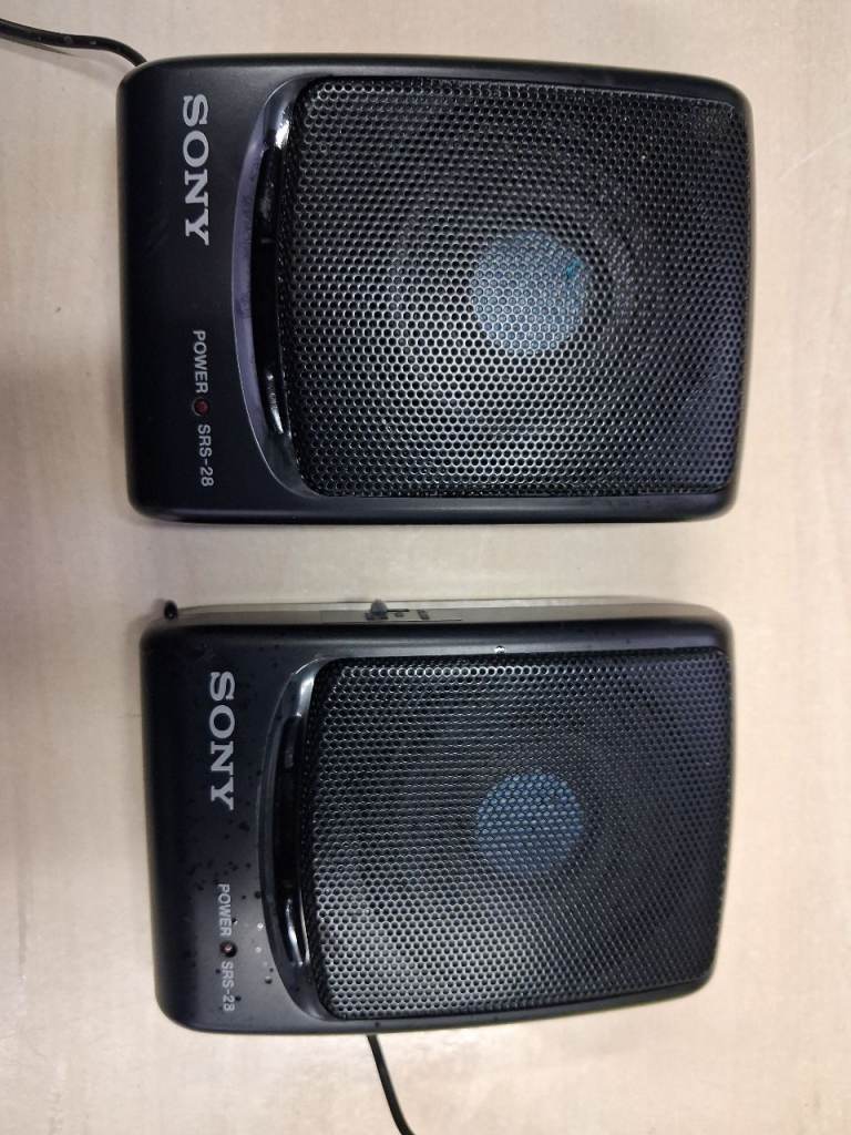 Sony Small Powered Speakers 