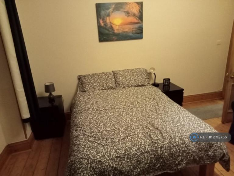 1 bedroom flat in Henderson Street, Edinburgh, EH6 (1 bed) (#2712756)