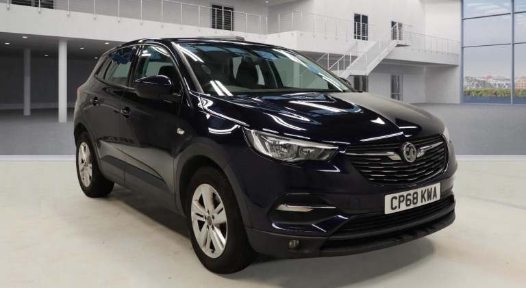 2018 Vauxhall Grandland X 1.2 Turbo SE 5dr HATCHBACK PETROL Manual