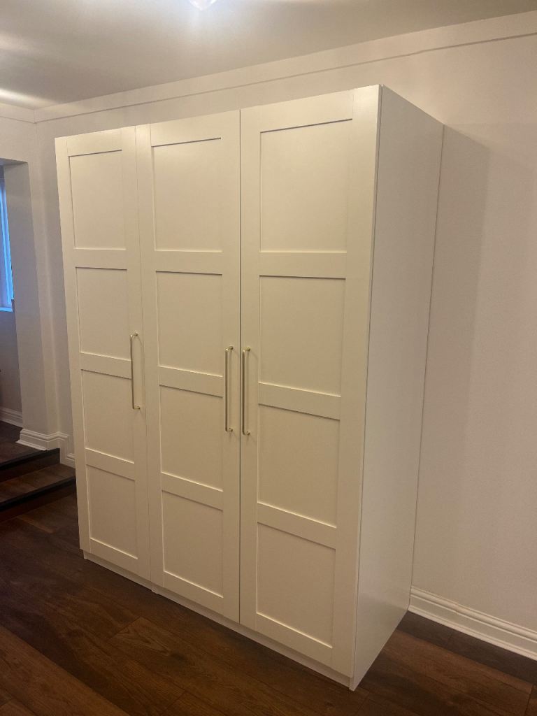 Pax triple wardrobe £150