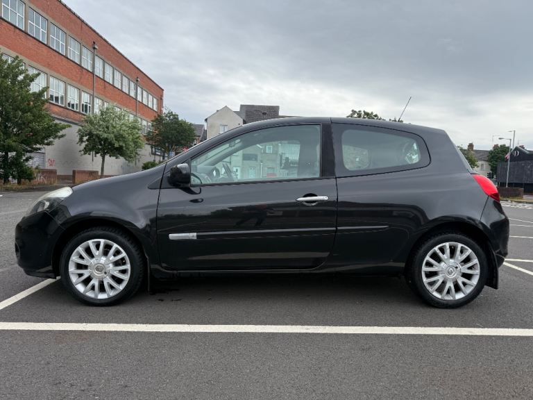 2010 Renault Clio Tom Tom 