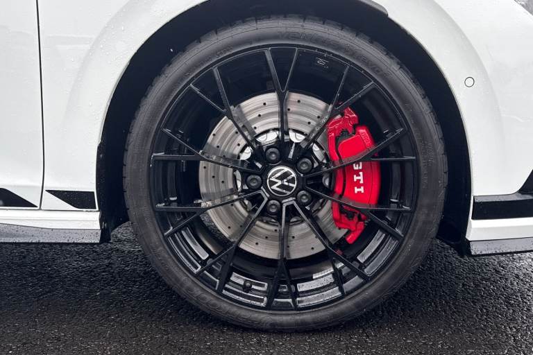 2025 Volkswagen Golf 2.0 TSI 300 GTI Clubsport 5dr DSG **VIENNA LEATHER, GTI PERFORMANCE PACK , H...