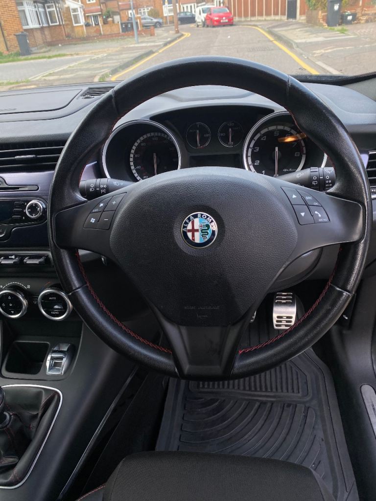 Alfa Romeo, GIULIETTA, Hatchback, 2011, Manual, 1368 (cc), 5 doors