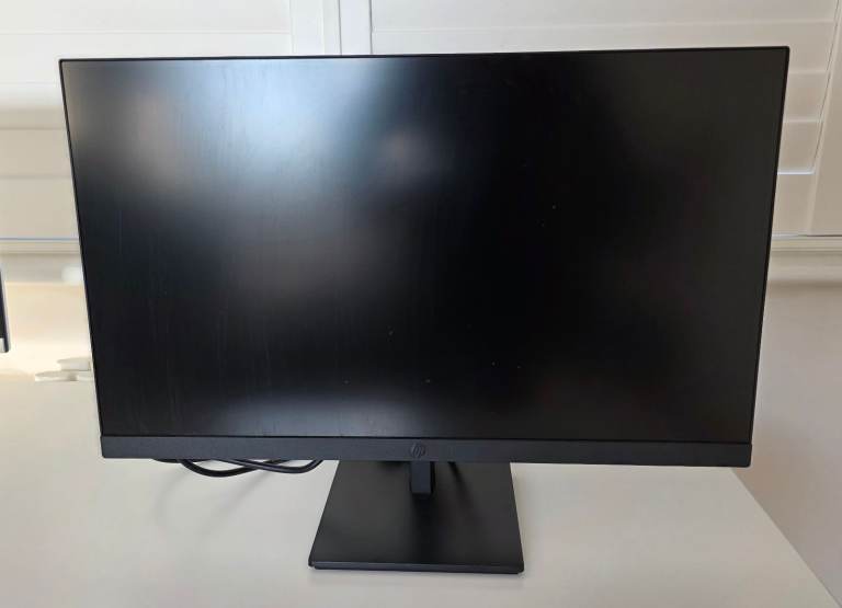 HP Monitor 24"