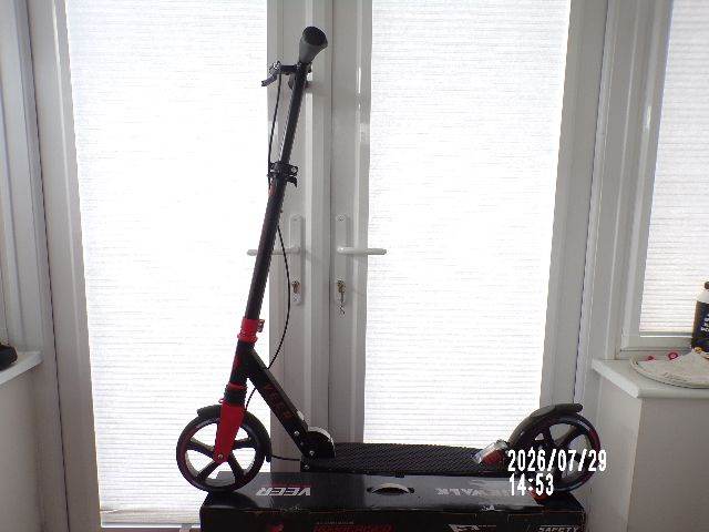 Air Walk Scooter – Black and Red, As New £40.00