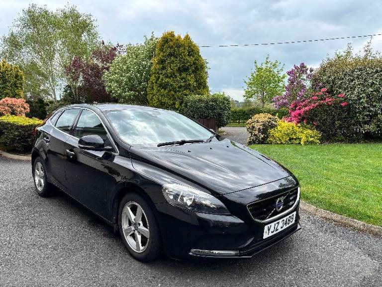 Volvo, V40, Hatchback, 2016, Manual, 1969 (cc), 5 doors