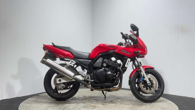 Yamaha FZS 1998 FAZER 33K SPARES OR REPAIR PROJECT BIKE 600CC