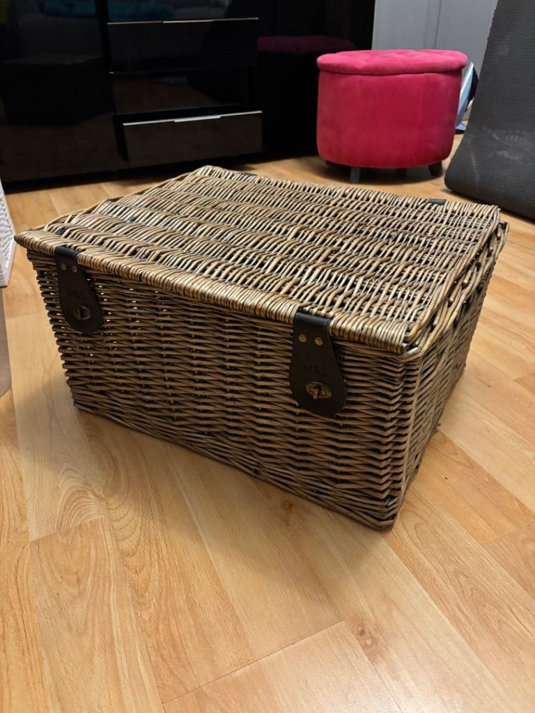M&S hamper 