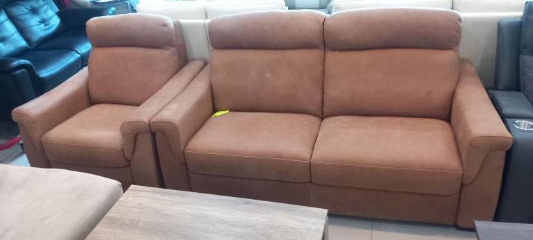Good Condition Brown Leather Three-Seater Sofa