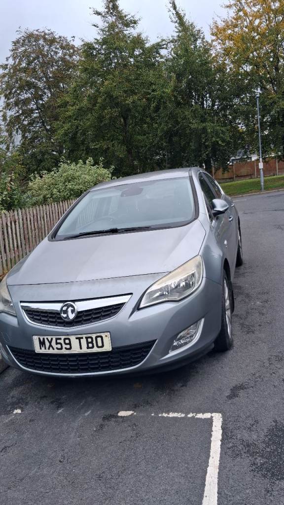 Vauxhall, ASTRA, Hatchback, 2010, Manual, 1598 (cc), 5 doors