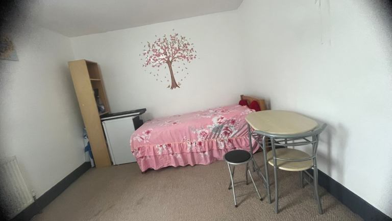 Double sharing bedroom 