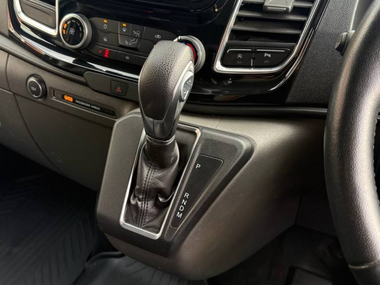 2019 Ford Transit Custom 2.0 TDCi 170ps Low Roof Sport Van Auto PANEL VAN DIESEL Automatic