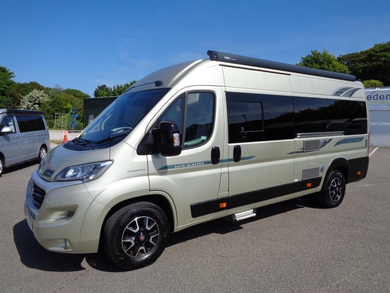 Auto-Sleepers Warwick XL Automatic DIESEL AUTOMATIC 2019/19