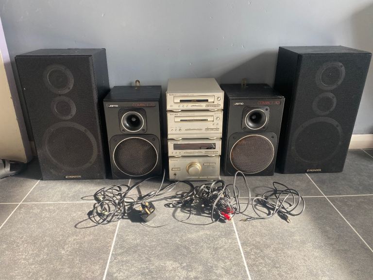 Delivery Technics Hi-Fi stack with Jamo compact 70 and Pioneer speakers home gym sound system 
