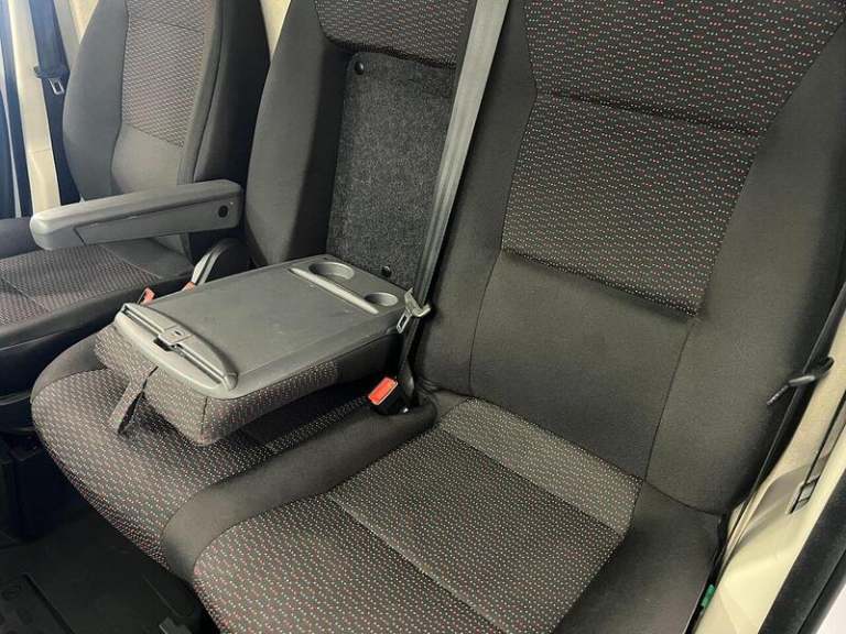 2022 Peugeot Boxer 2.2 BlueHDi H2 Professional Van 140ps PANEL VAN DIESEL Manual