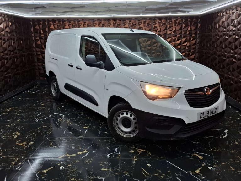 2019 Vauxhall Combo 2300 1.6 Turbo D 100ps H1 Edition Van PANEL VAN DIESEL Manual