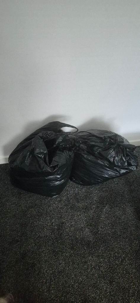 4 bin bags mixed clothes 