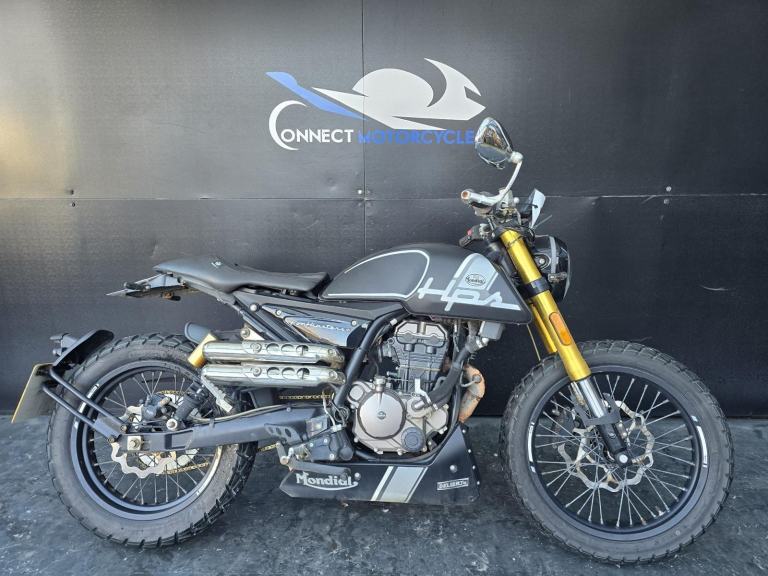 MONDIAL HPS 125 E5 2022 LEARNER LEGAL PROJECT BIKE HPI CLEAR 1 OWNER