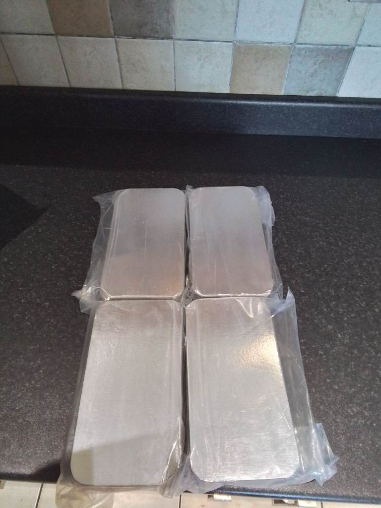 Lids for foil containers 400