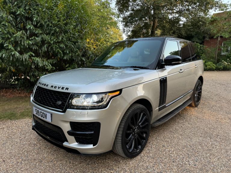 Land Rover Range Rover Vogue 4.4 SDV8, ULEZ FREE, 2015, SVO Kit, ARUBA Gold, Full History. Panroof