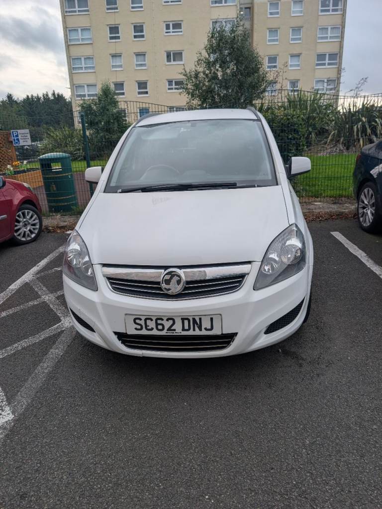 Vauxhall zafara 