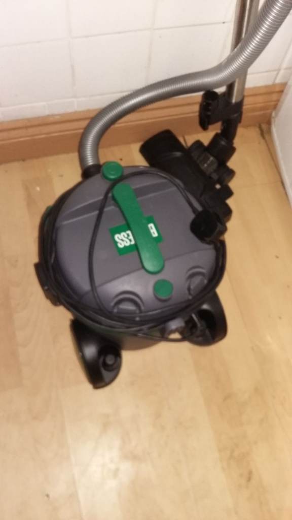 vacuum cleaner