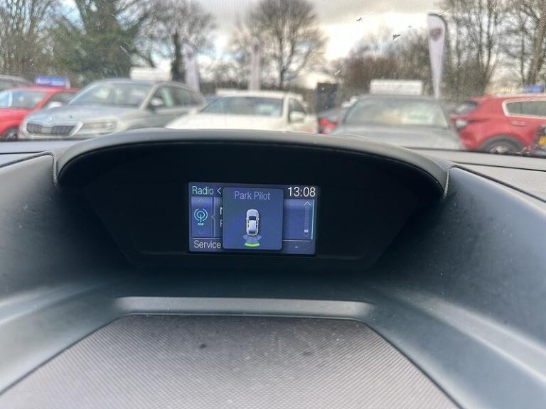 2013 Ford Grand C-Max TDCi Titanium MPV Diesel Manual