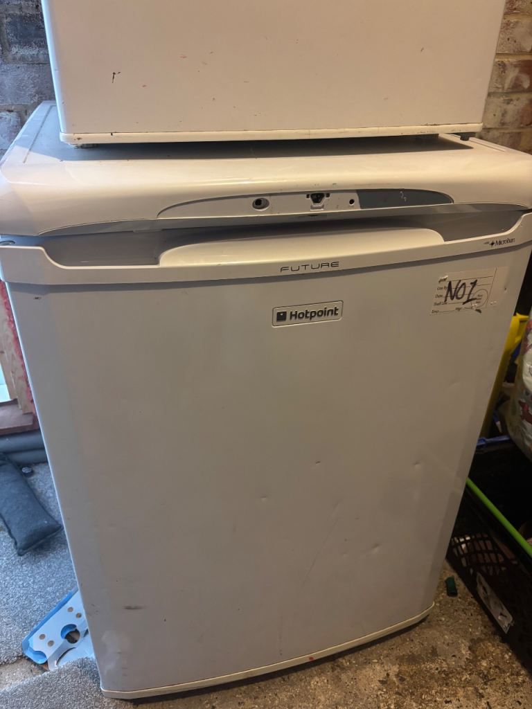 Undercounted fridge