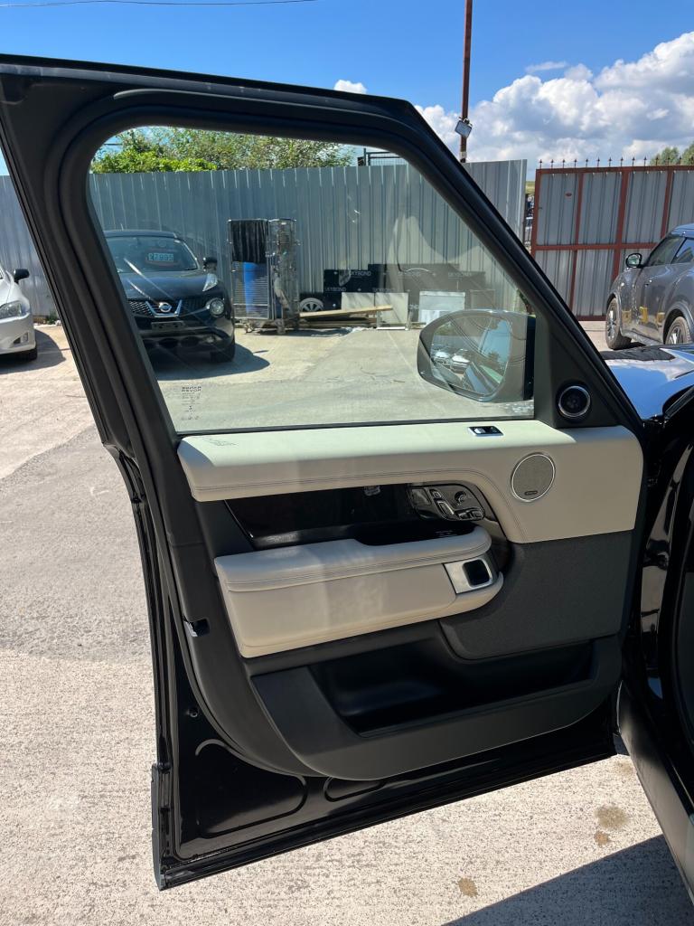 2021 Land Rover Range Rover 2.0 P400e Westminster Black 4dr Auto SUV Petrol/Electric Hybrid Autom...