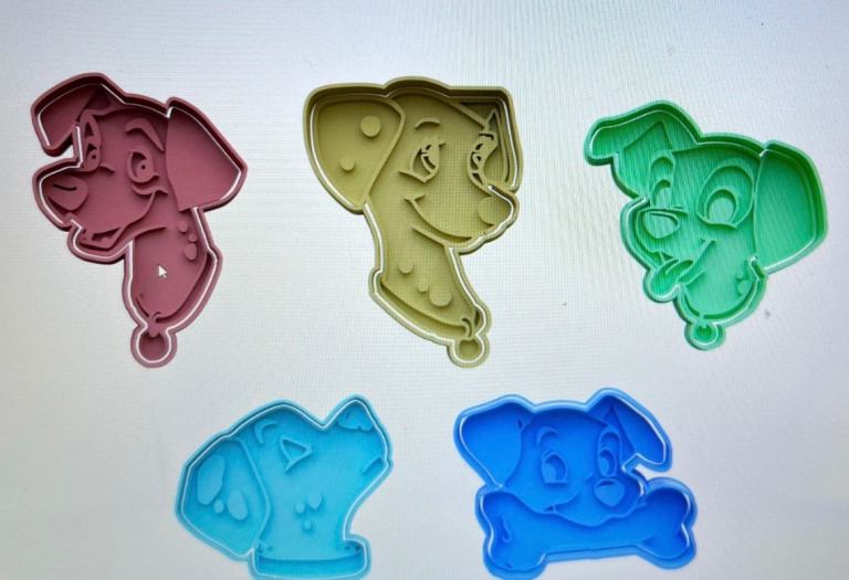 New Plastic 101 Dalmation Dog Cookie Cutters - Set of 5