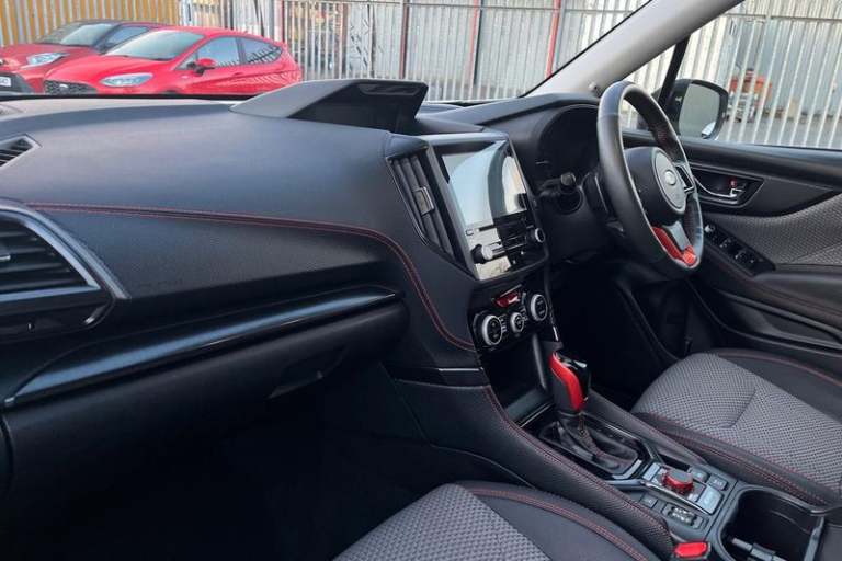 2023 Subaru Forester 2.0i e-Boxer Sport 5dr Lineartronic - BLIND SPOT MONITOR, HEATED SEATS, DUA ...