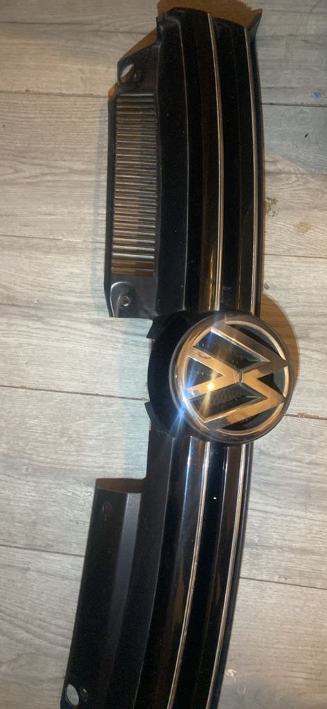 Vw golf mk6 radiator Grill