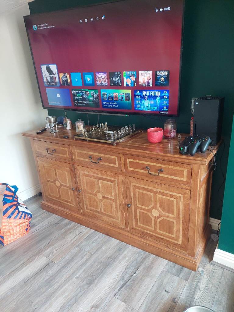 Large sideboard 