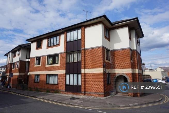 1 bedroom flat in Granby Court, Reading, RG1 (1 bed) (#2899651)