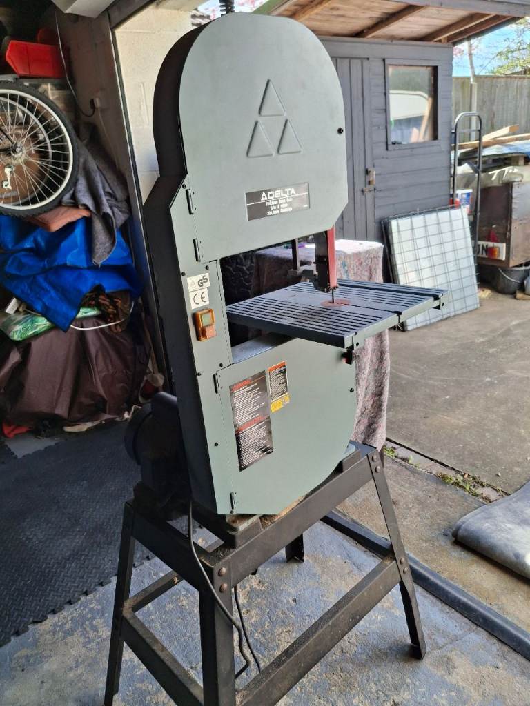 DELTA 304.8mm Band Saw - Good Working Order